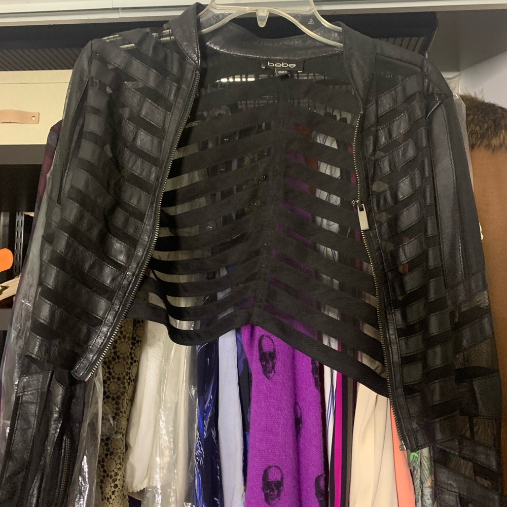 Pre Owned Bebe Cropped Jacket